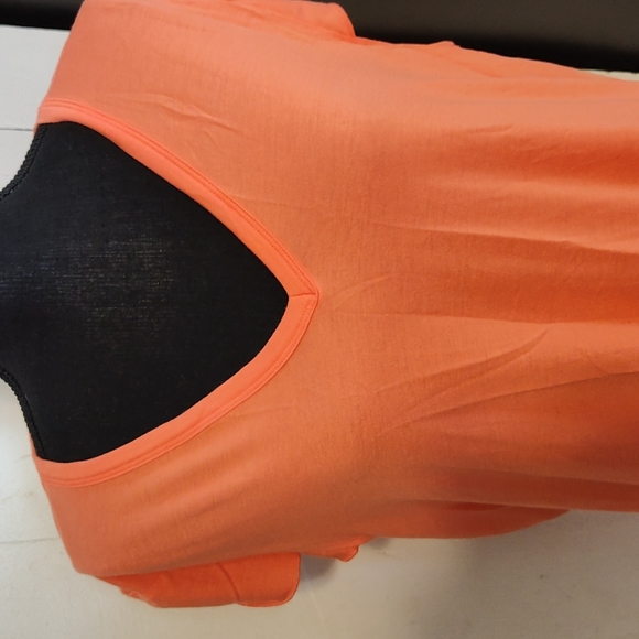 Time and tru top - Picture 2 of 5